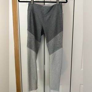Outdoor Voices Springs 7/8 Leggings, Graphite/Ash/Dove, Small